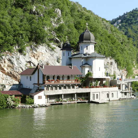 Choose our Serbia eSIM for a hassle-free travel experience, ensuring you stay connected with a local data connection that's both efficient and cost-effective.